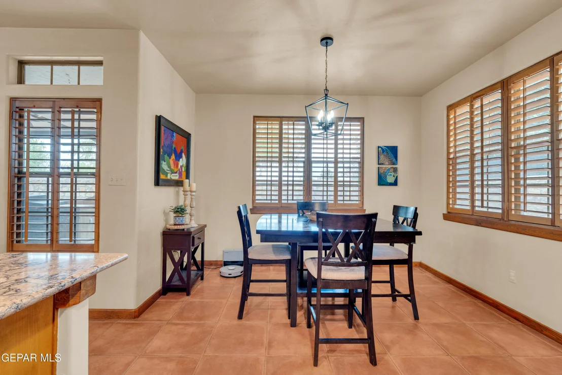 Photo of 1072 LOS MOROS Drive