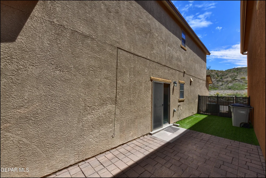 Photo of 6673 BOULDER CANYON Lane