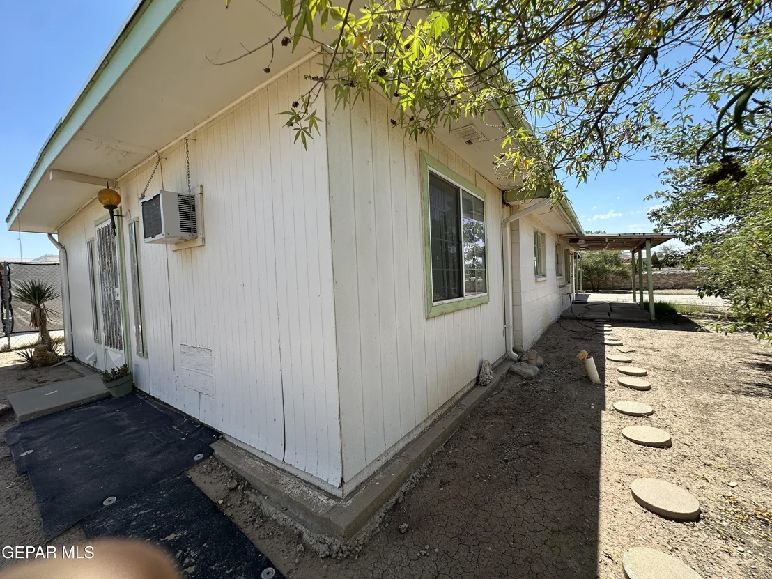 Photo of 200 DURRILL Road