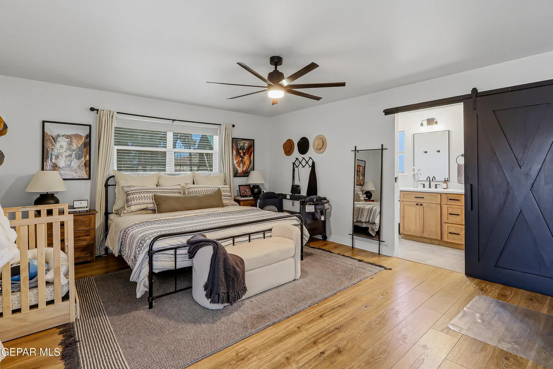 Photo of 10605 CAUSEWAY Drive