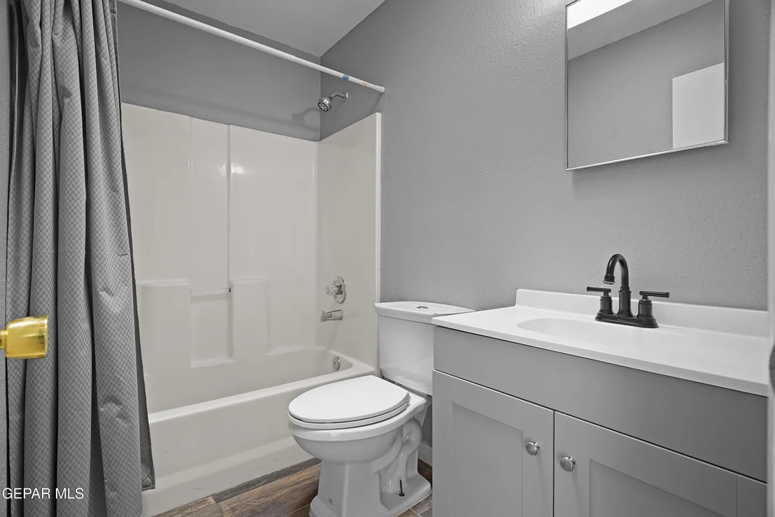 Photo of 693 DESERT SAGE Drive