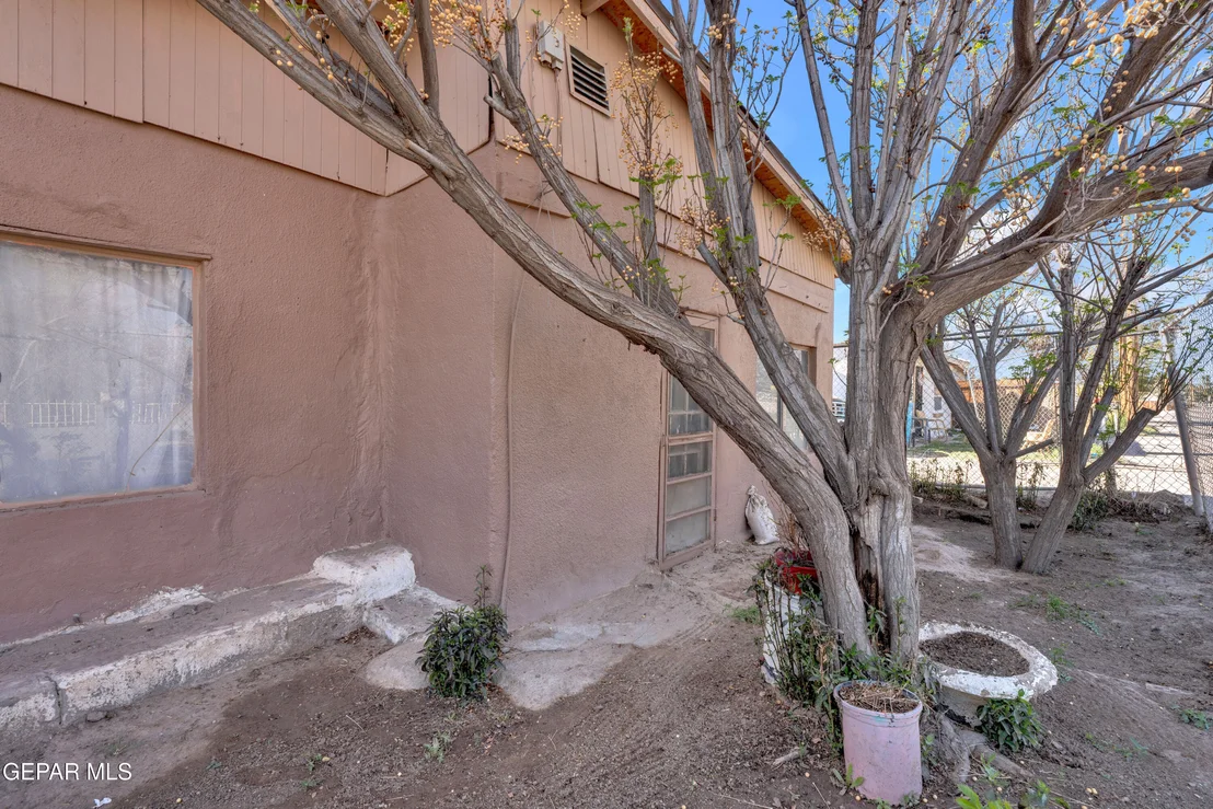 Photo of 10184 Haynes Road