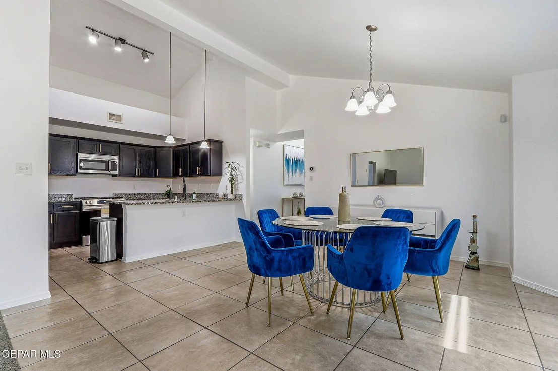 Photo of 7133 RED MAN Drive