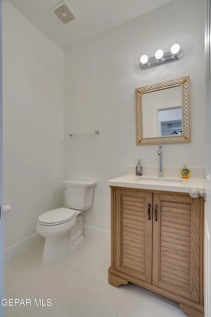 Photo of 3132 Lookout Point Drive