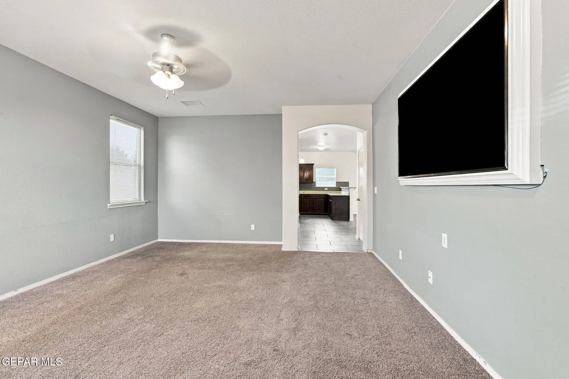 Photo of 14668 OLDENBERG Court