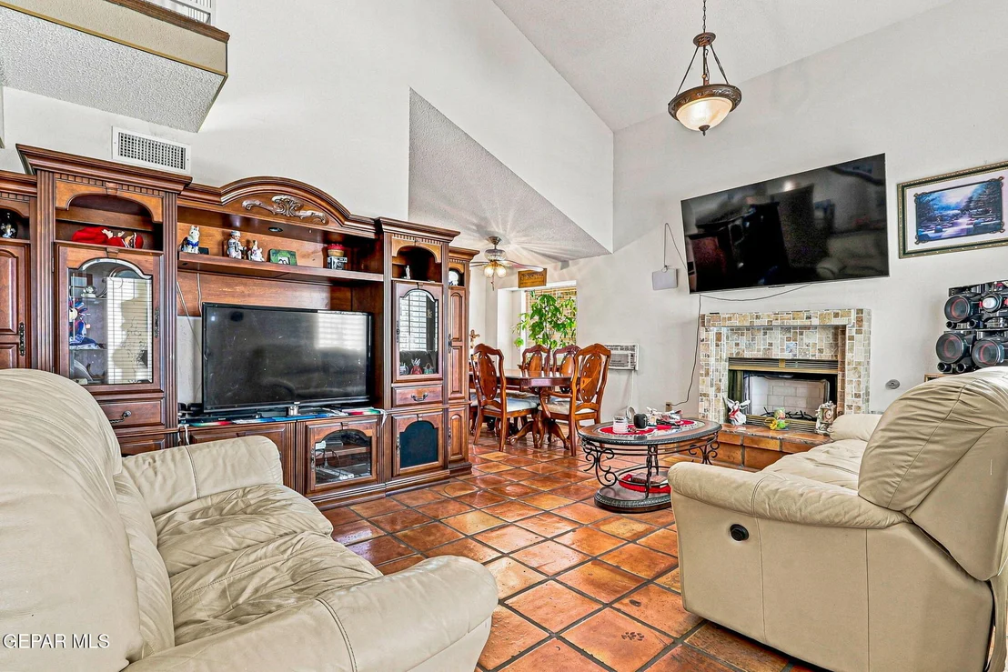 Photo of 11728 JOHN POLLEY Circle