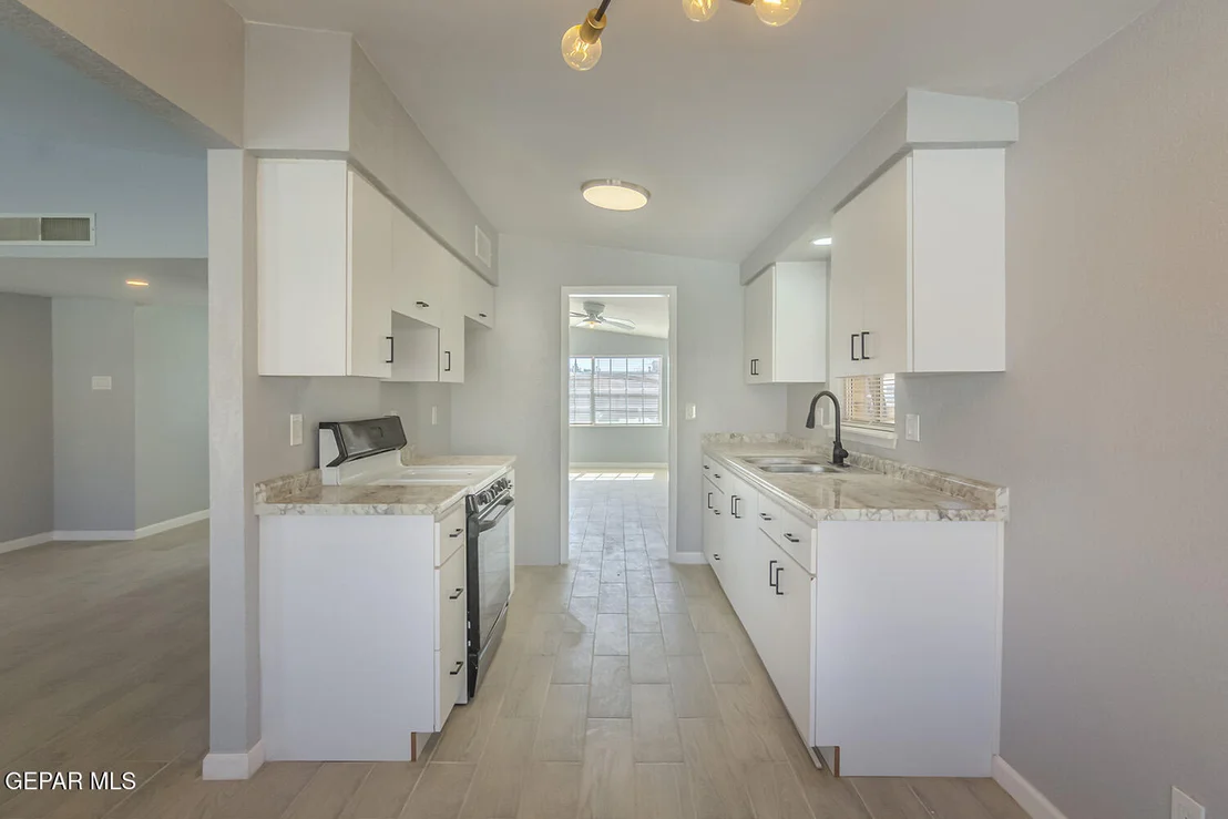 Photo of 8747 PLAINS Drive