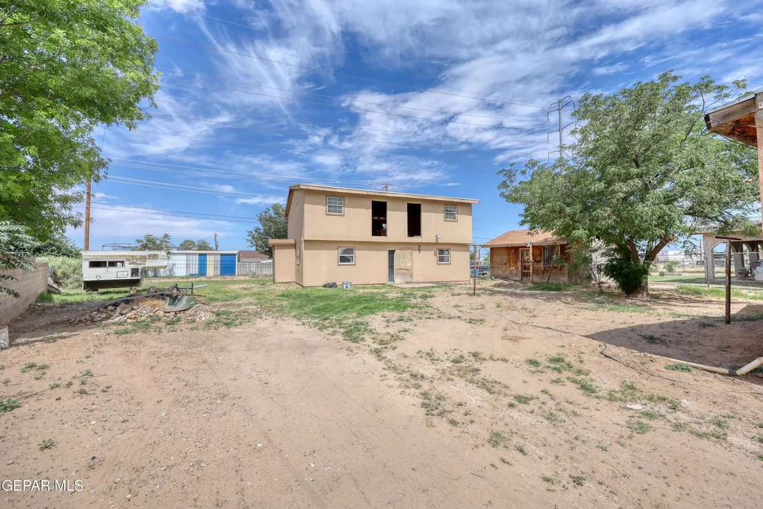 Photo of 7421 MINDORO Place