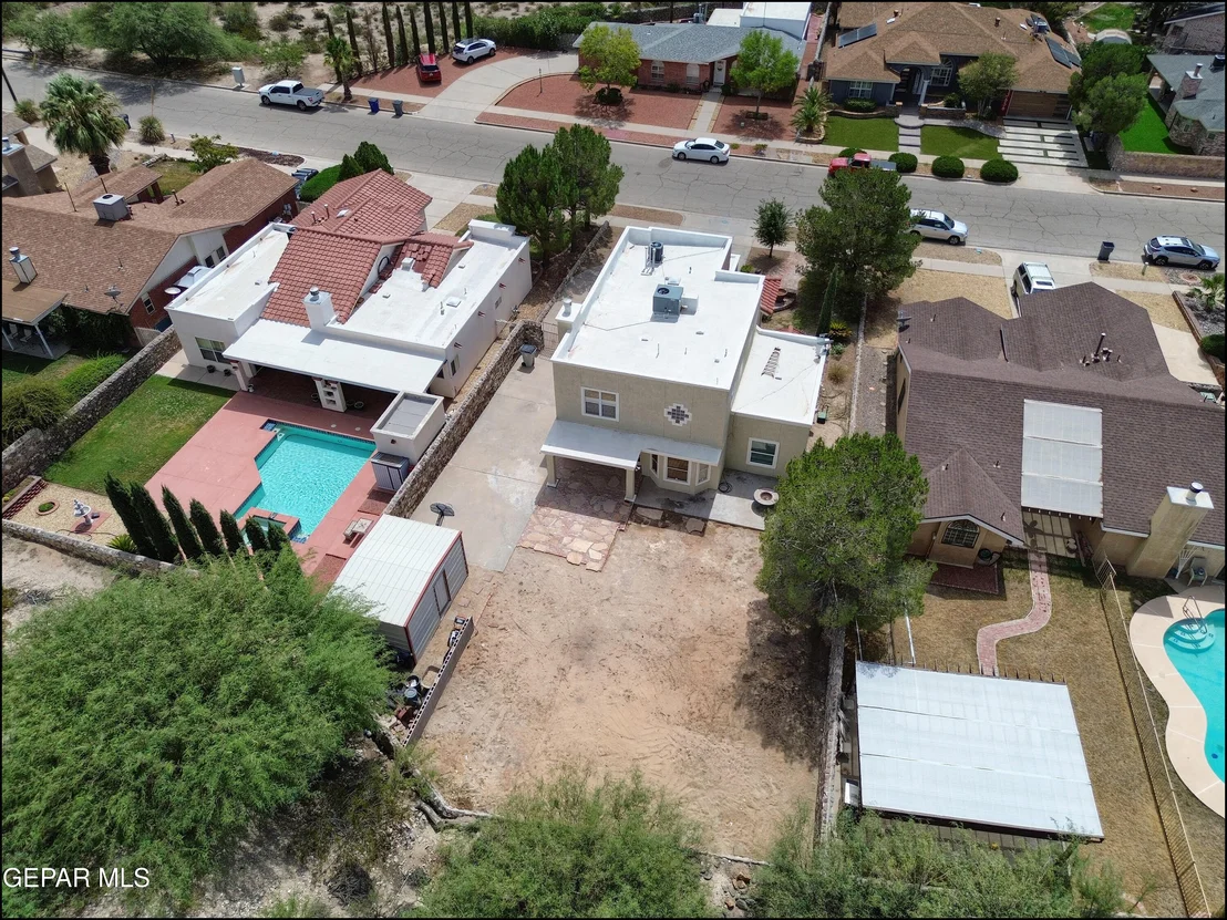 Photo of 7653 DIANJOU Drive