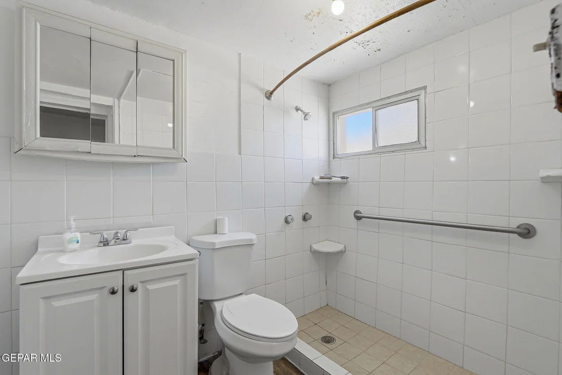 Photo of 7688 Garden Place