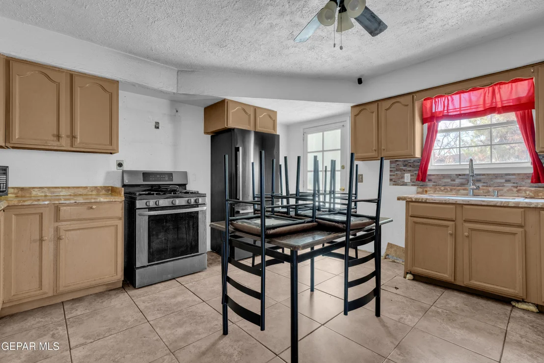 Photo of 240 PRINCETON Way