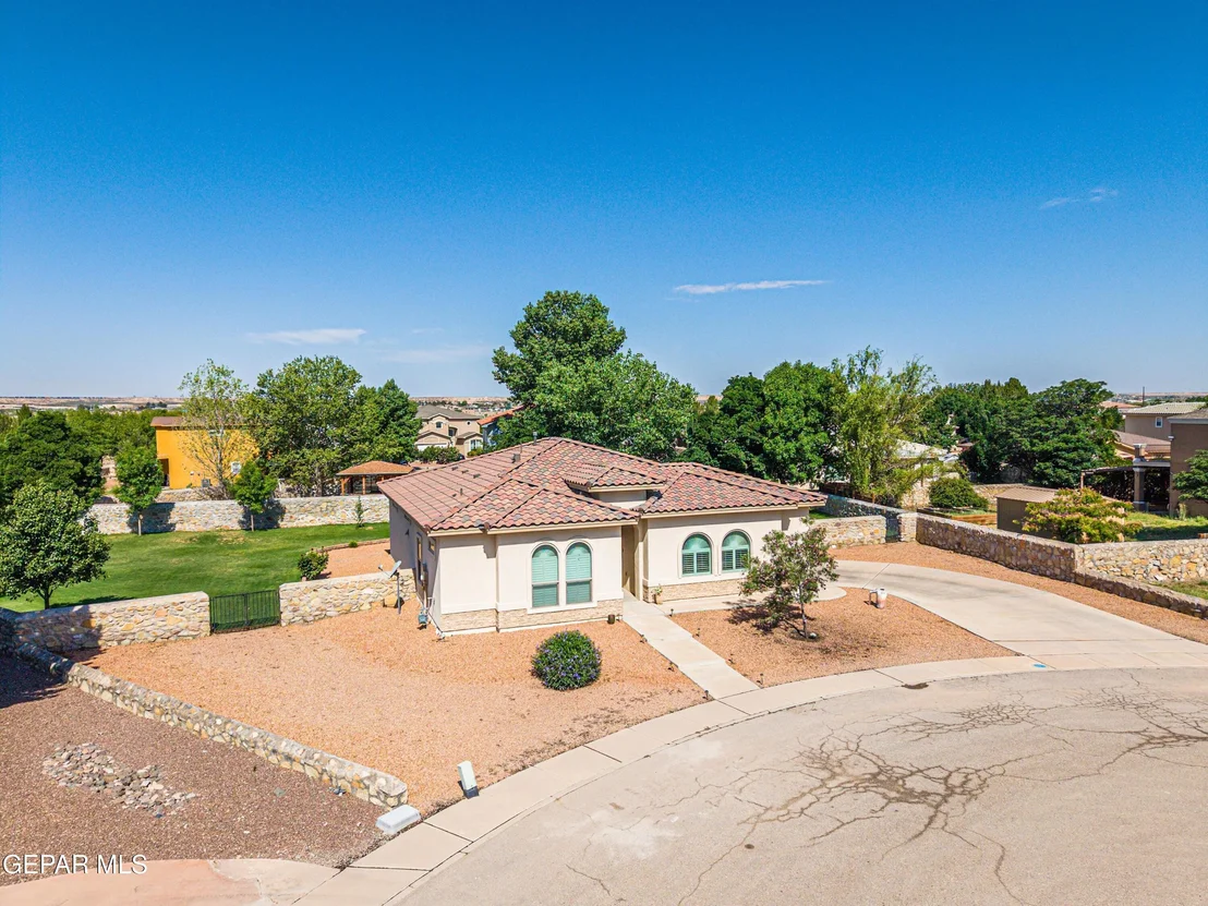 Photo of 1081 DONA BEATRIZ Circle