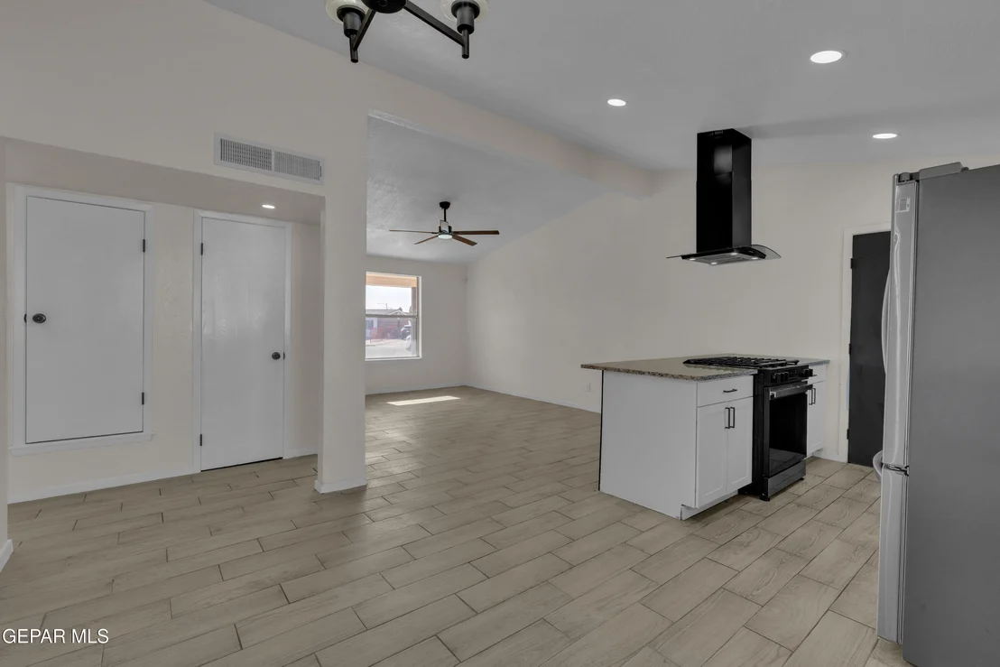 Photo of 8827 CLAVEL Drive