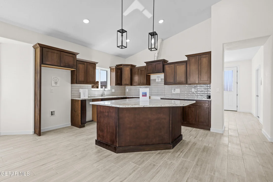 Photo of 7621 ENCHANTED RIDGE Drive