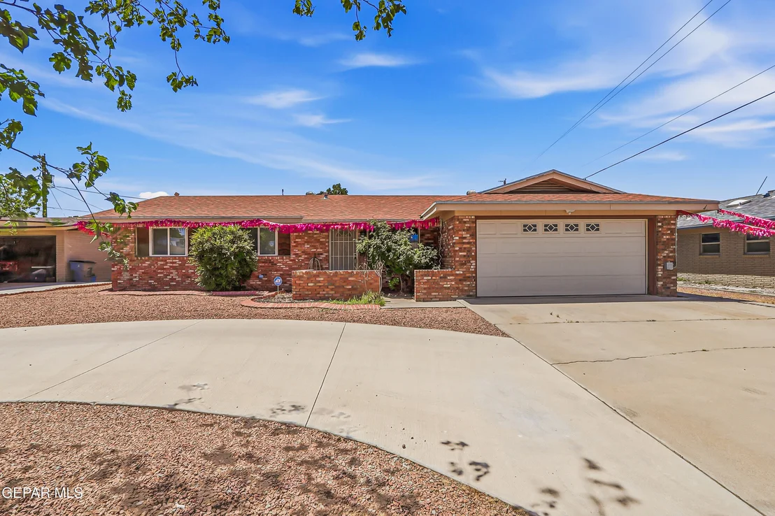 Photo of 10537 SAIGON Drive