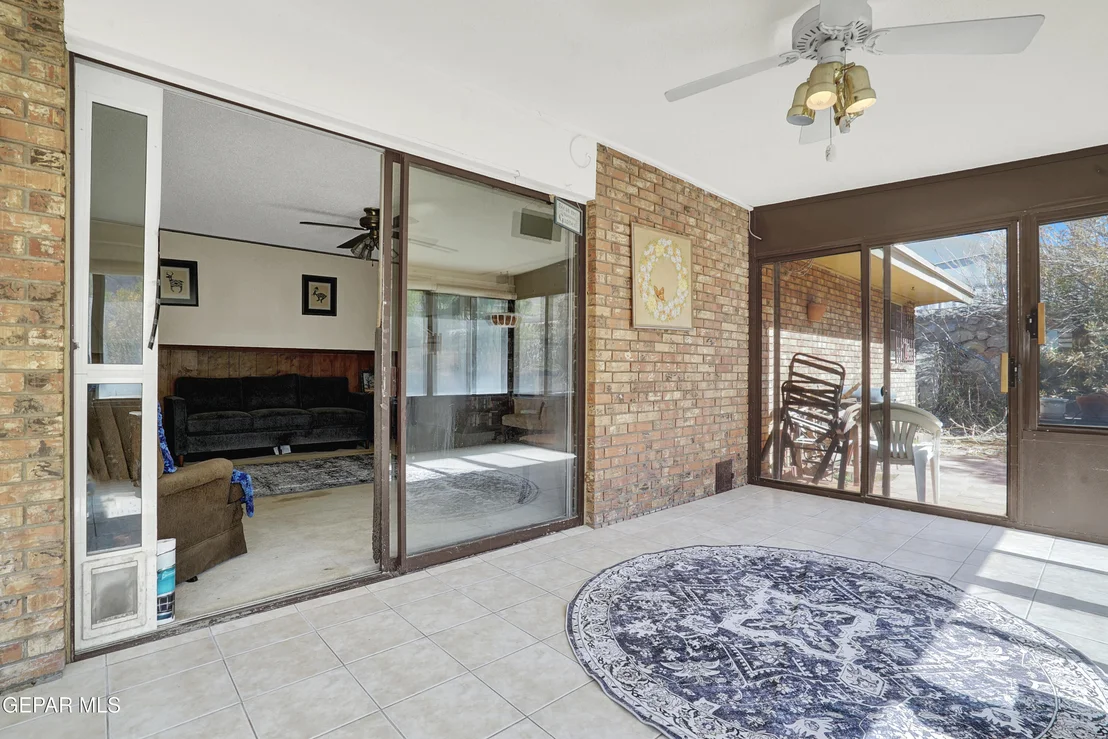 Photo of 228 MOONGLOW Drive