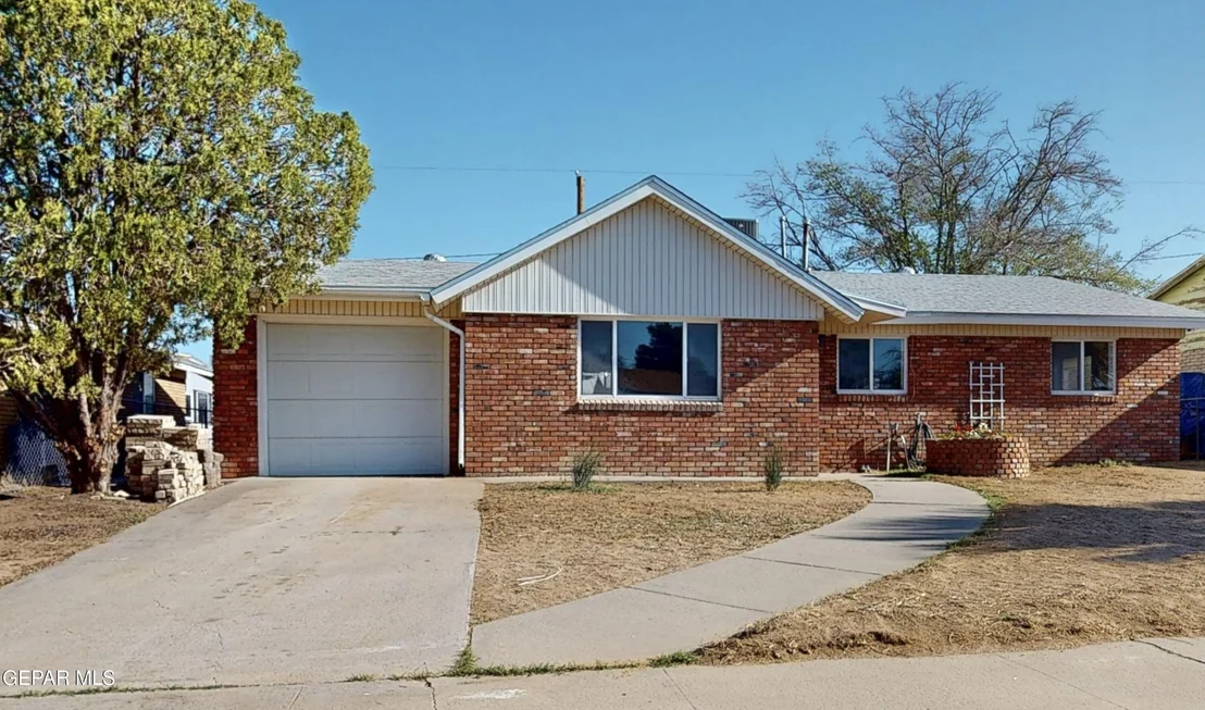 Photo of 5809 THREADGILL Avenue