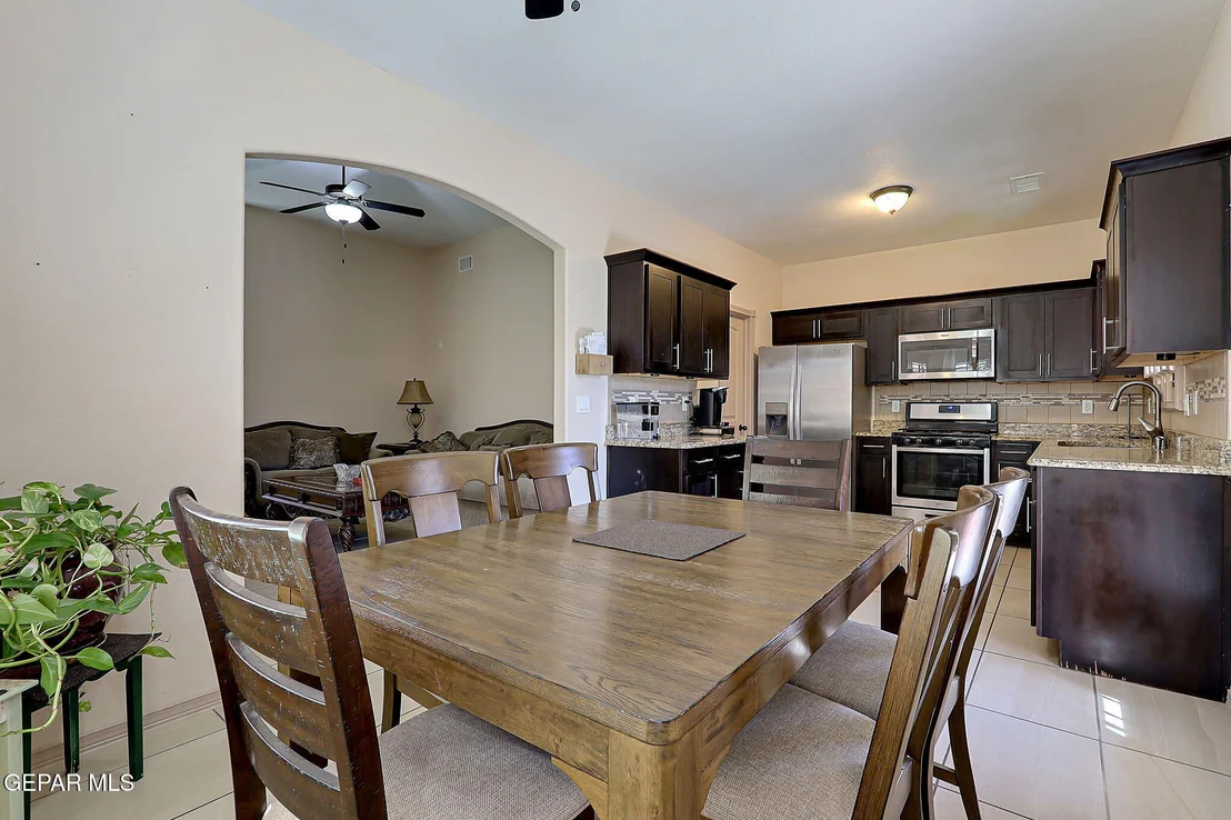 Photo of 13174 Wesleyan