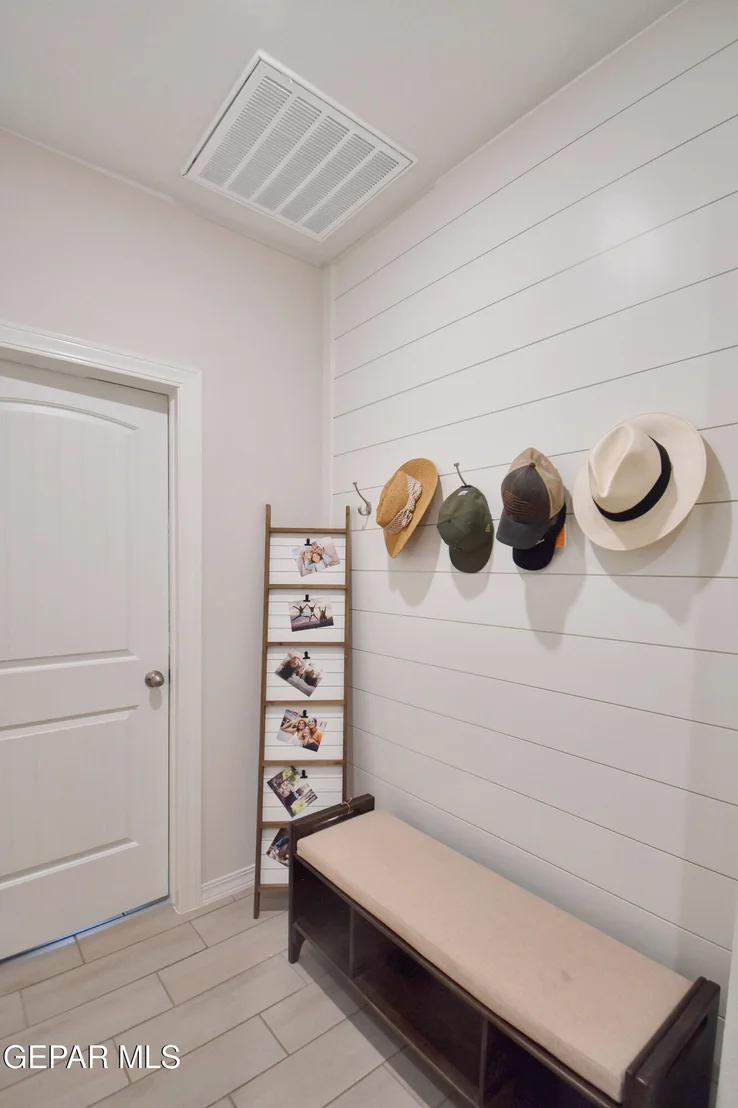Photo of 2240 Small Mountain Place