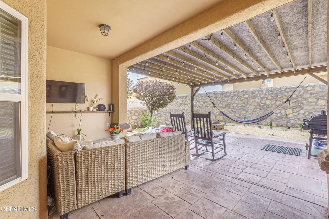 Photo of 5565 MIKE VANE Drive