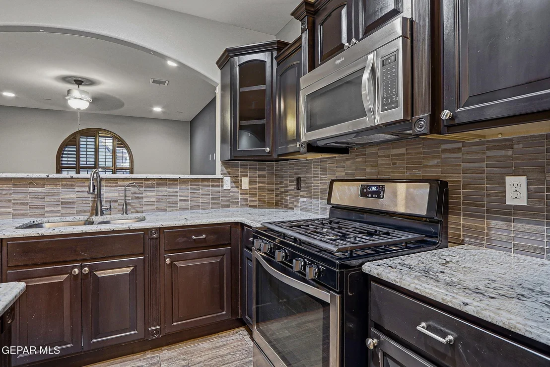 Photo of 14540 ALTON OAKS