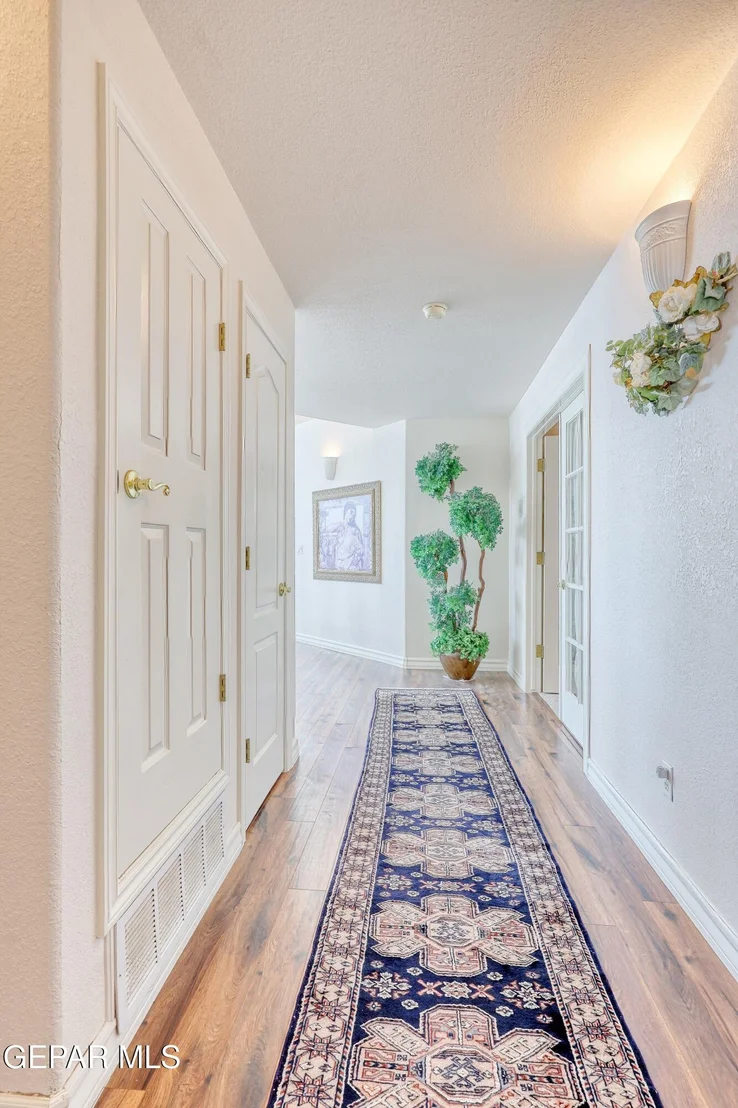 Photo of 1361 GATE Place