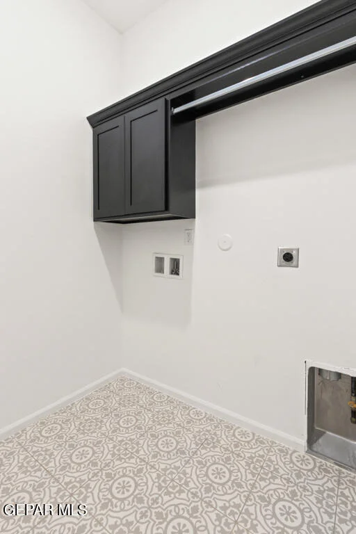 Photo of 15048 Laura Lane