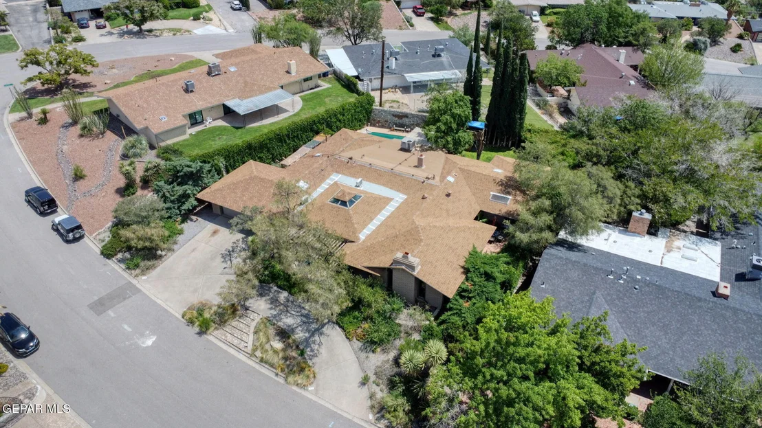 Photo of 4332 DONNYBROOK Place