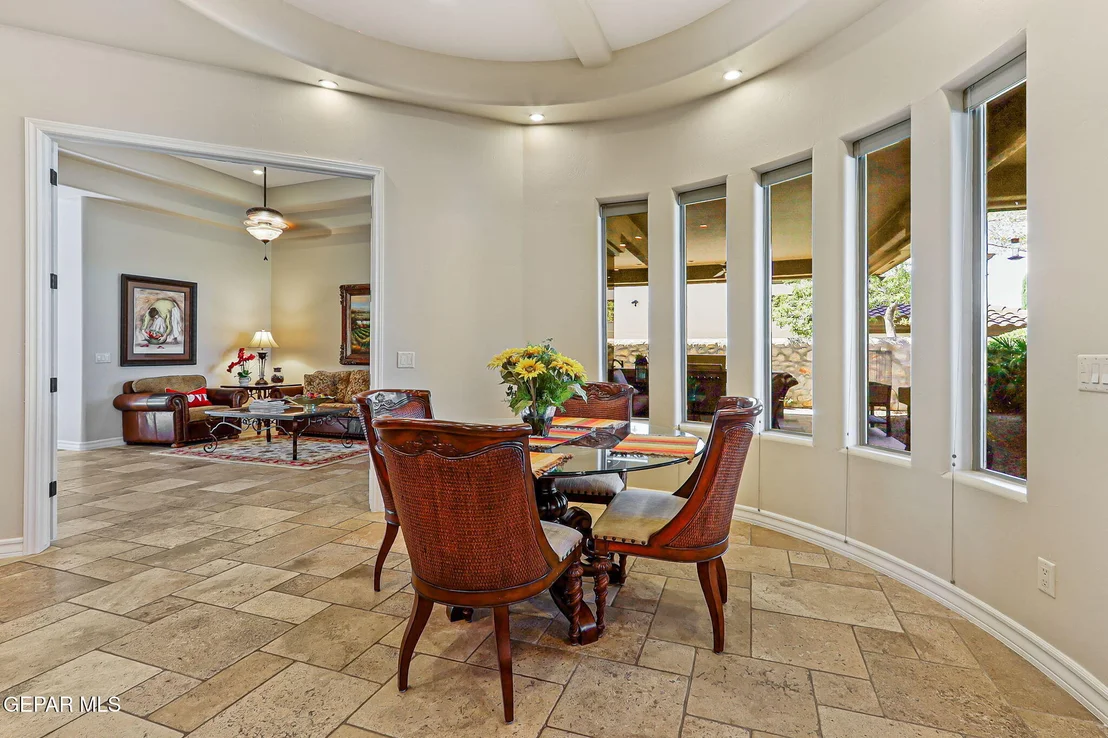 Photo of 6333 FRANKLIN TRAIL Drive