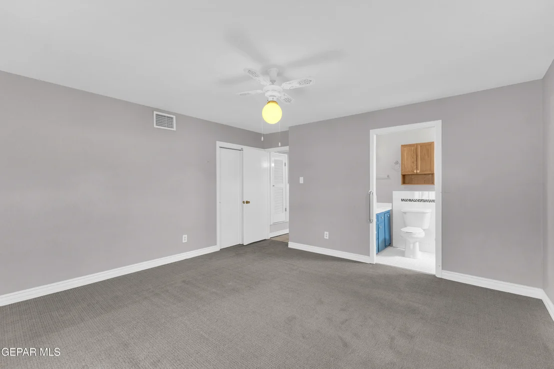 Photo of 1304 WAINWRIGHT Drive