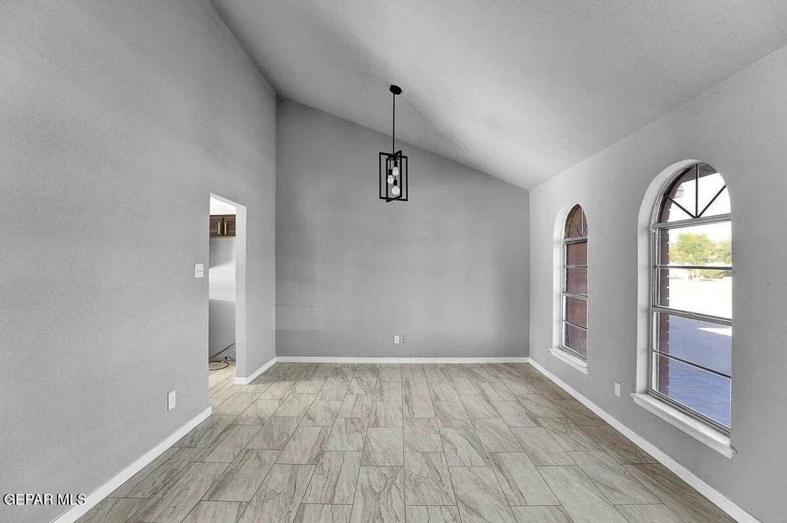 Photo of 3709 ROSLYN Drive