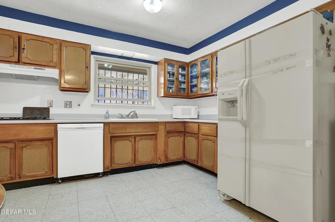 Photo of 228 MOONGLOW Drive