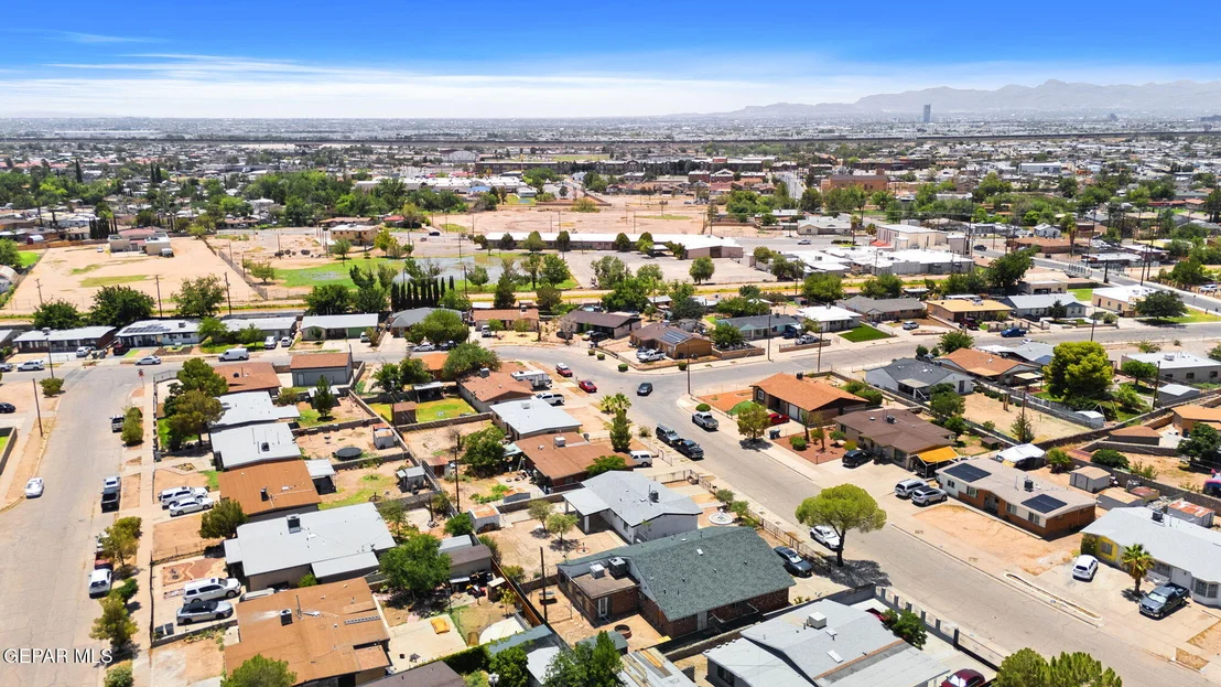 Photo of 212 MANUEL Drive