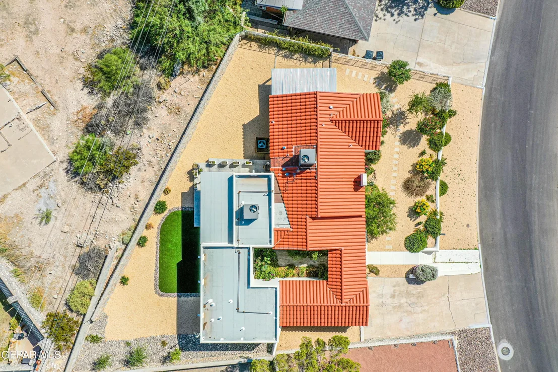 Photo of 1206 STOCKWELL Lane