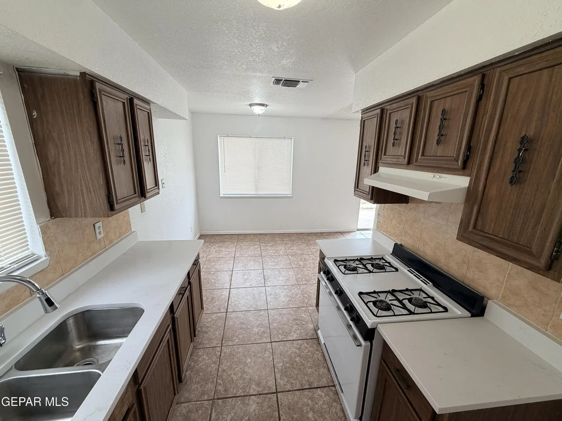 Photo of 10428 CENTAUR Drive