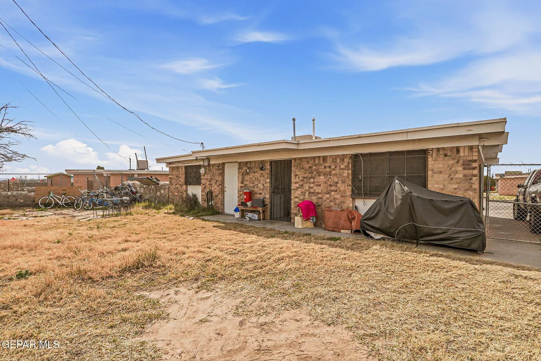 Photo of 8742 IGLESIA Circle