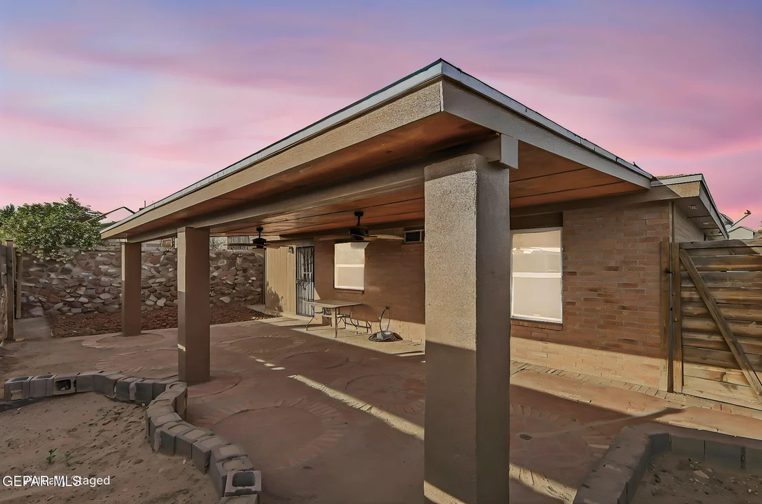 Photo of 5421 GATE RIDGE Circle