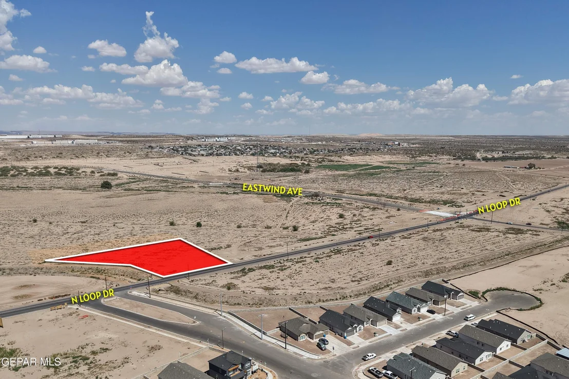 Photo of 12521 N Loop Drive