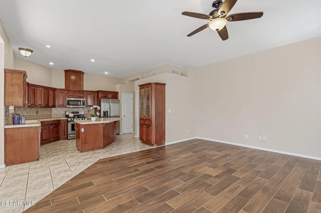 Photo of 1385 RAINBOW RIDGE Drive