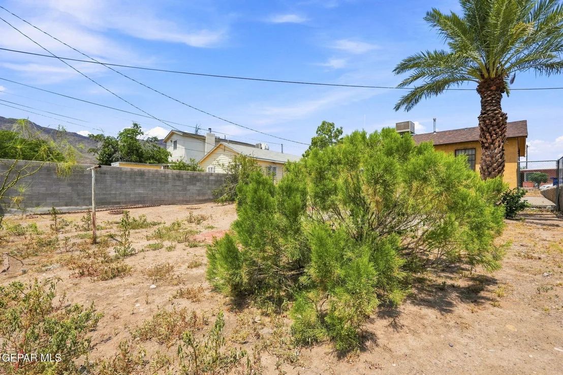 Photo of 3110 VAN BUREN Avenue