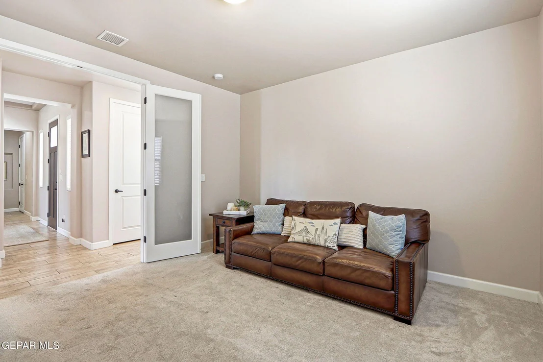 Photo of 5884 Valle Sonar Avenue
