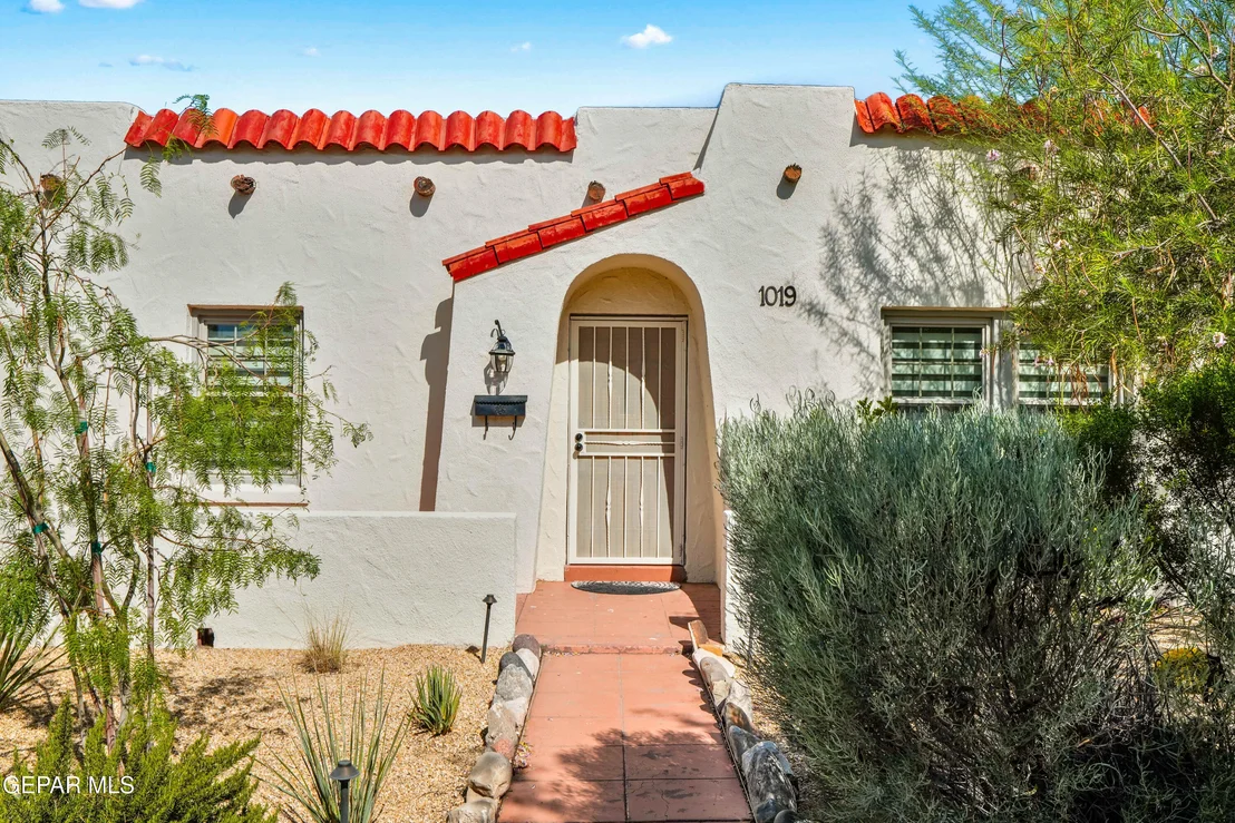 Photo of 1019 KELLY Way