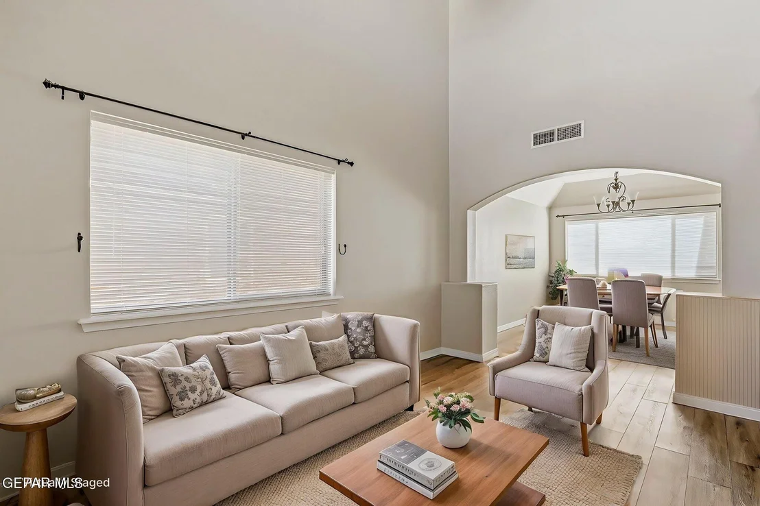 Photo of 1516 Mescal Lane