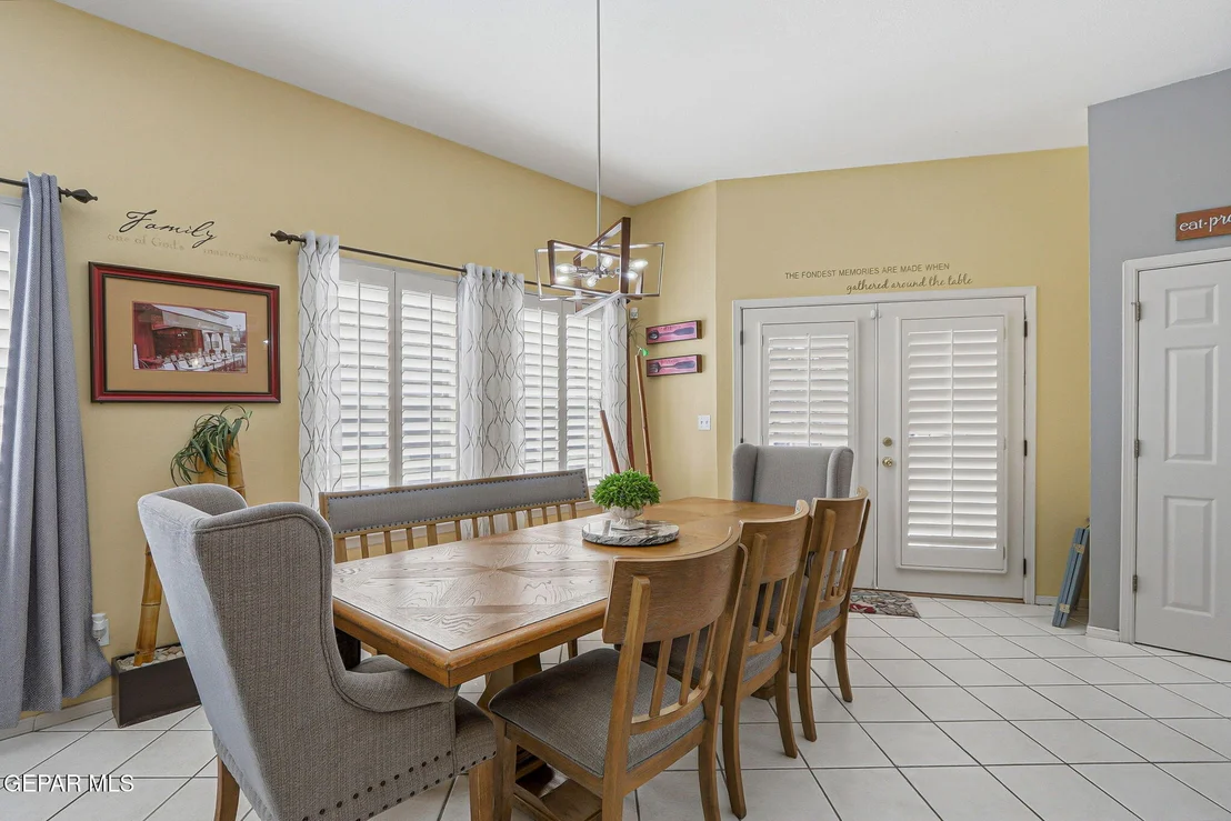 Photo of 1372 SILVER GATE Place