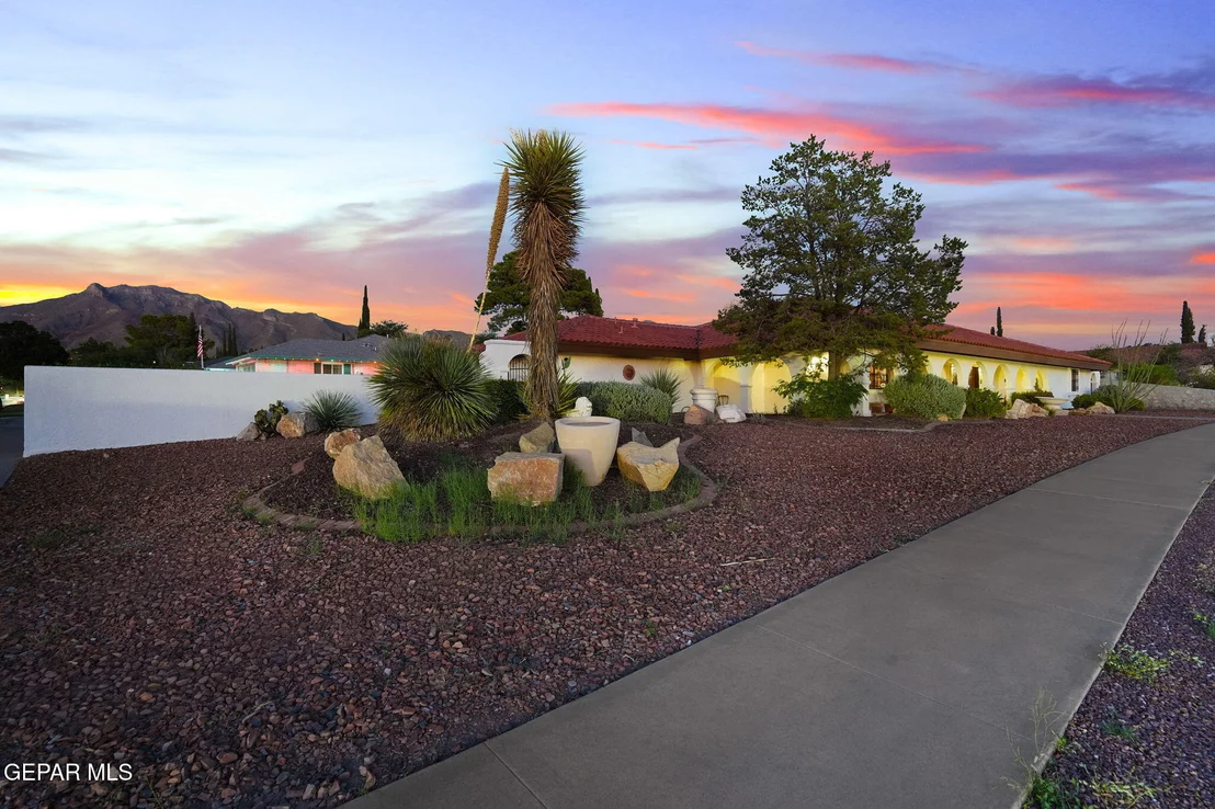 Photo of 6738 WESTWIND Drive