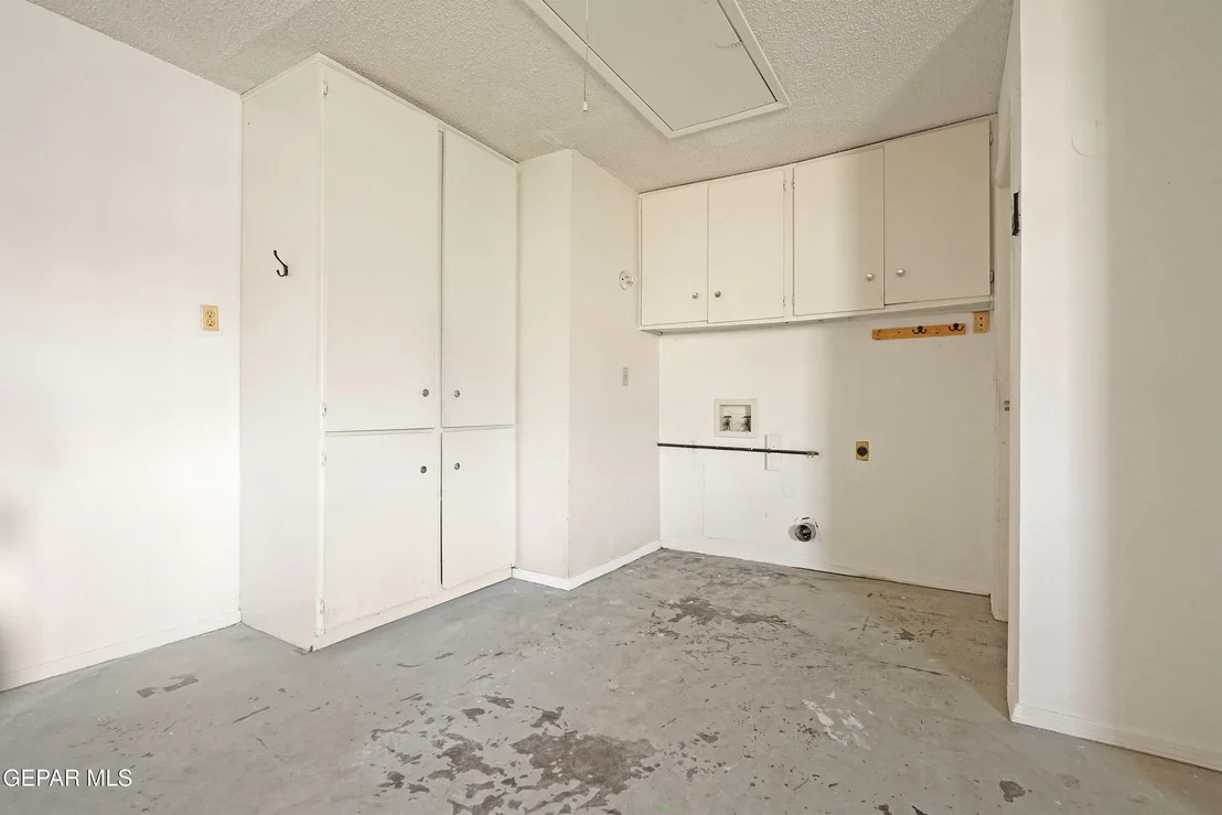 Photo of 4968 GRAPELAND Drive