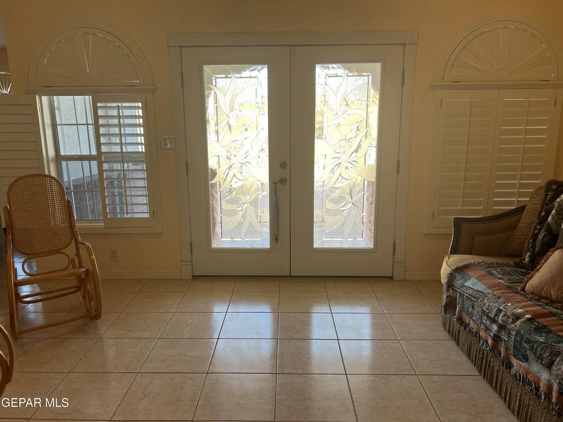 Photo of 225 PEYTON Road