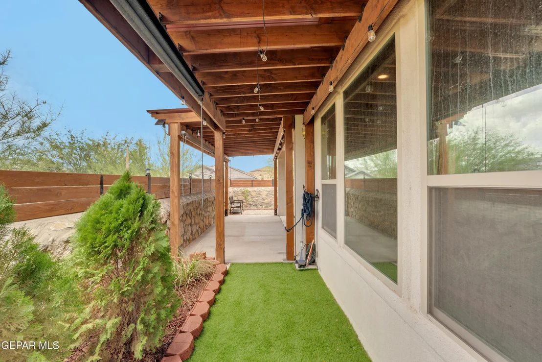 Photo of 2325 Rory Way