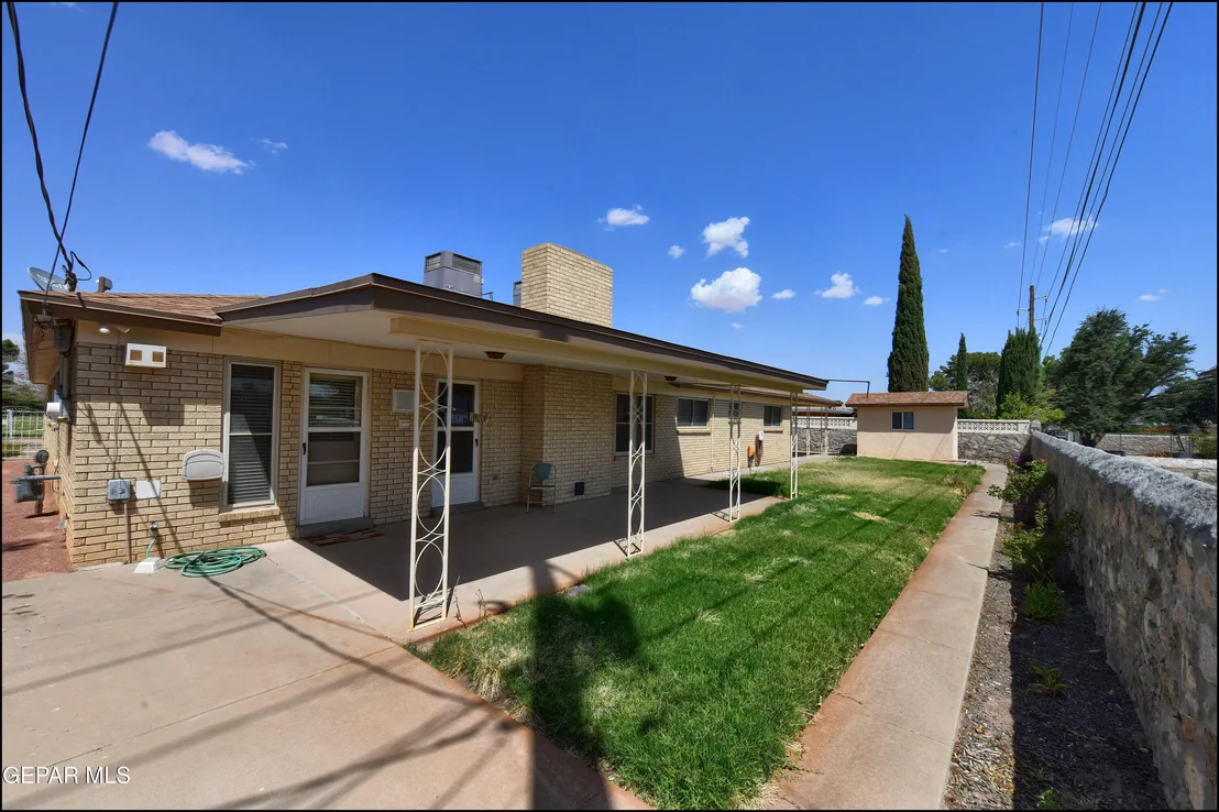 Photo of 8904 METTLER Drive