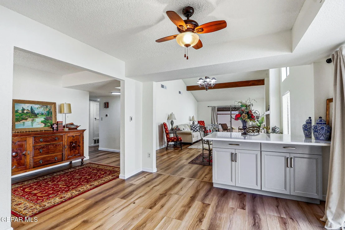 Photo of 5205 VALLEY SPRING Way